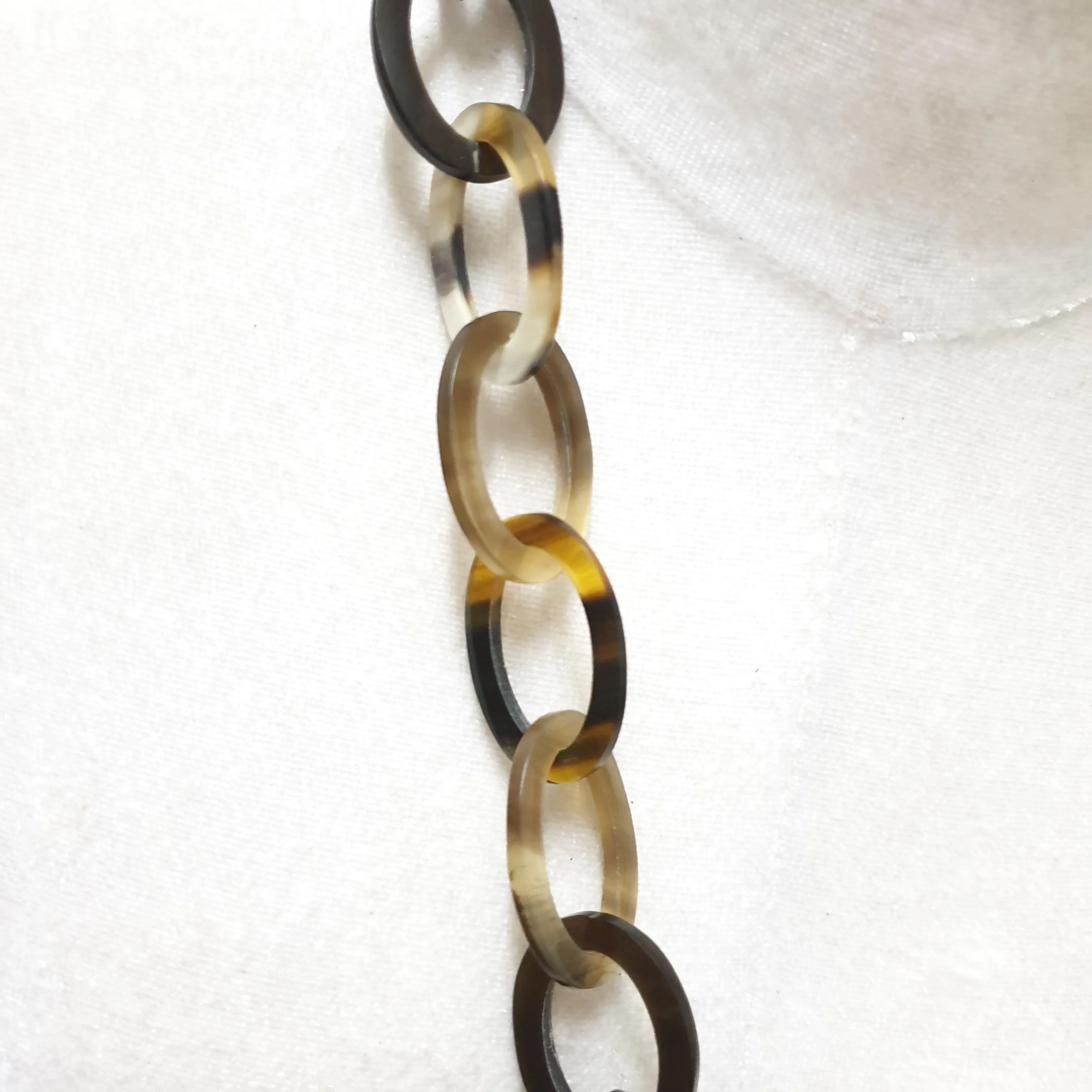 Natural and Stunning Handmade Necklace J18179, Enhanced value for Women