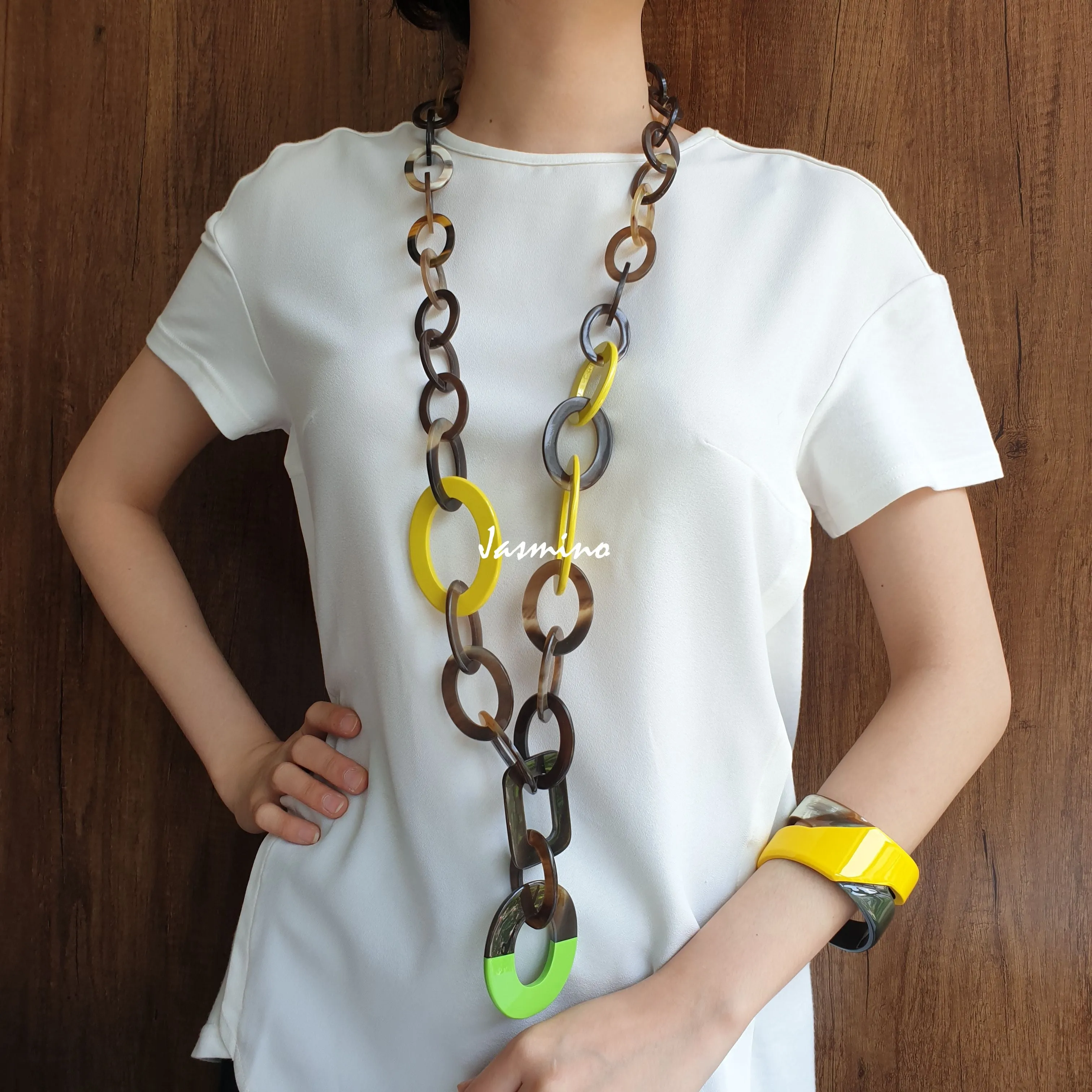Natural and Stunning Handmade Necklace J18179, Enhanced value for Women